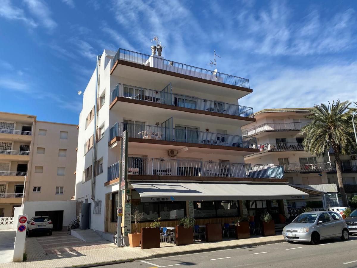Apartamentos Aquarium. 150 Metros Playa. Roses Exterior foto